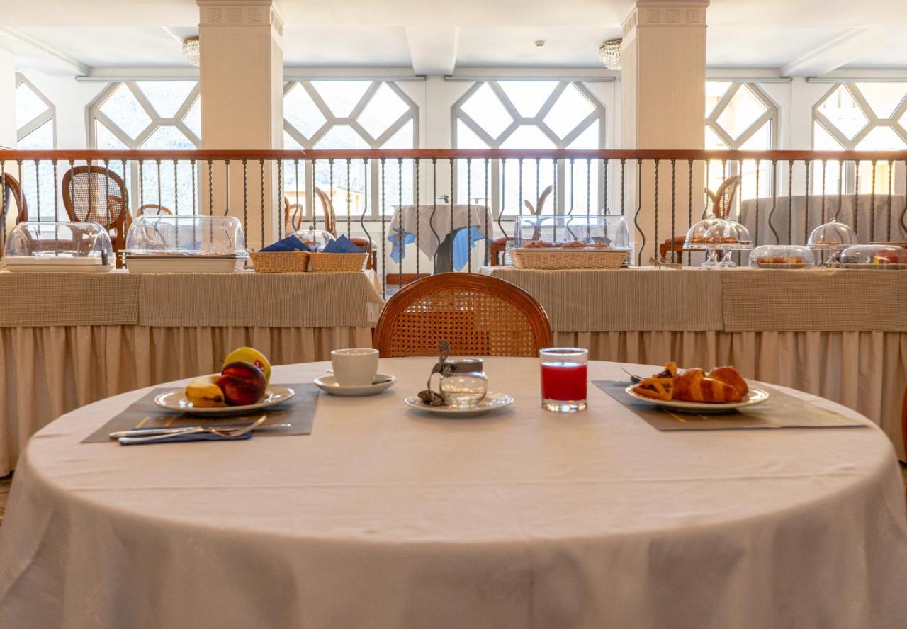 Miramonti Hotel Saint Vincent Ngoại thất bức ảnh