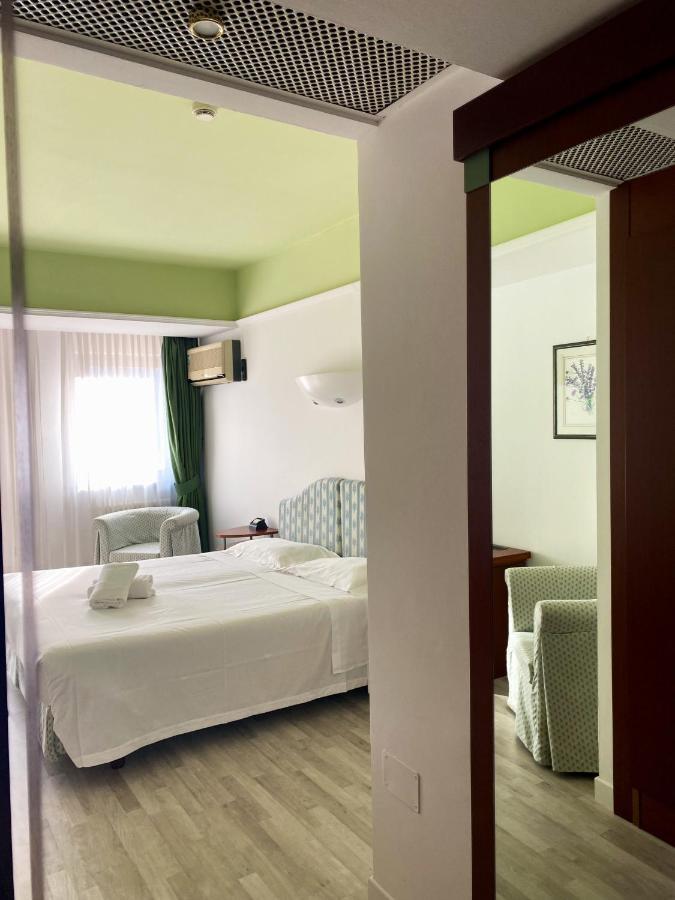 Miramonti Hotel Saint Vincent Ngoại thất bức ảnh